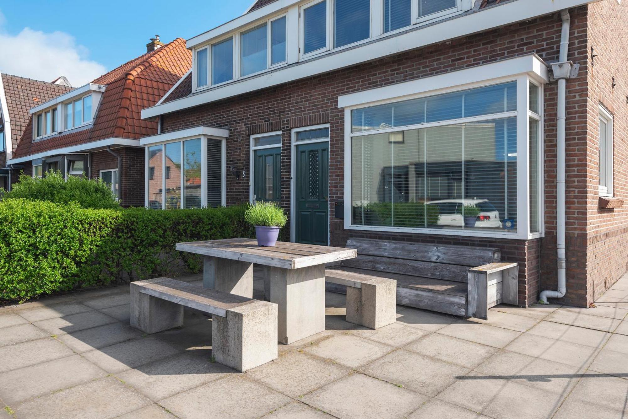 Ferienwohnung Wijkiki Surf House Wijk aan Zee Exterior foto
