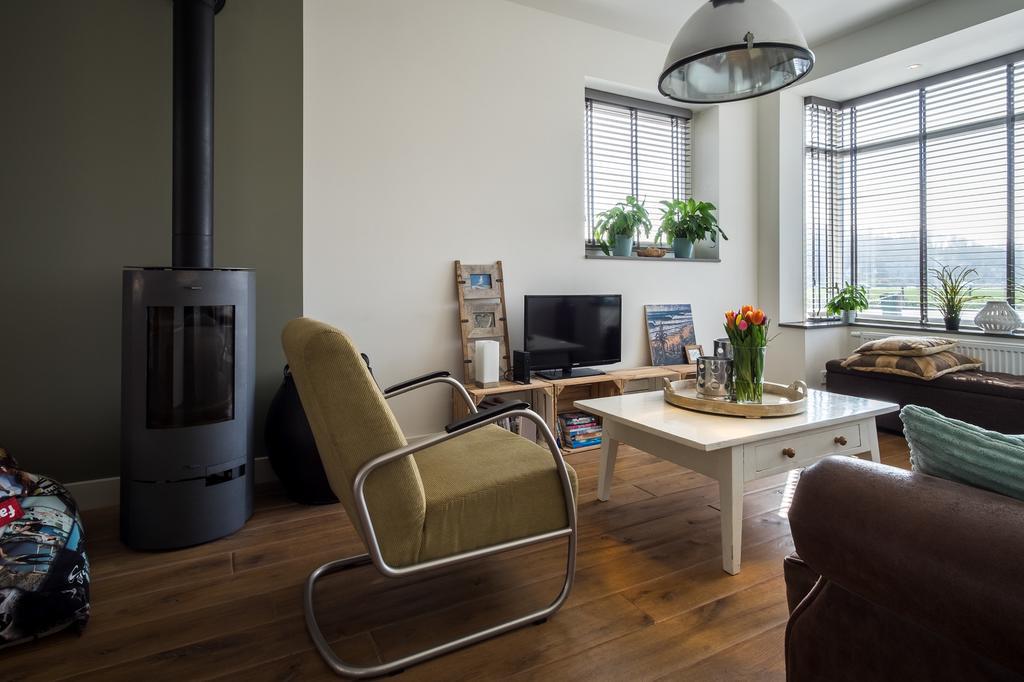 Ferienwohnung Wijkiki Surf House Wijk aan Zee Exterior foto